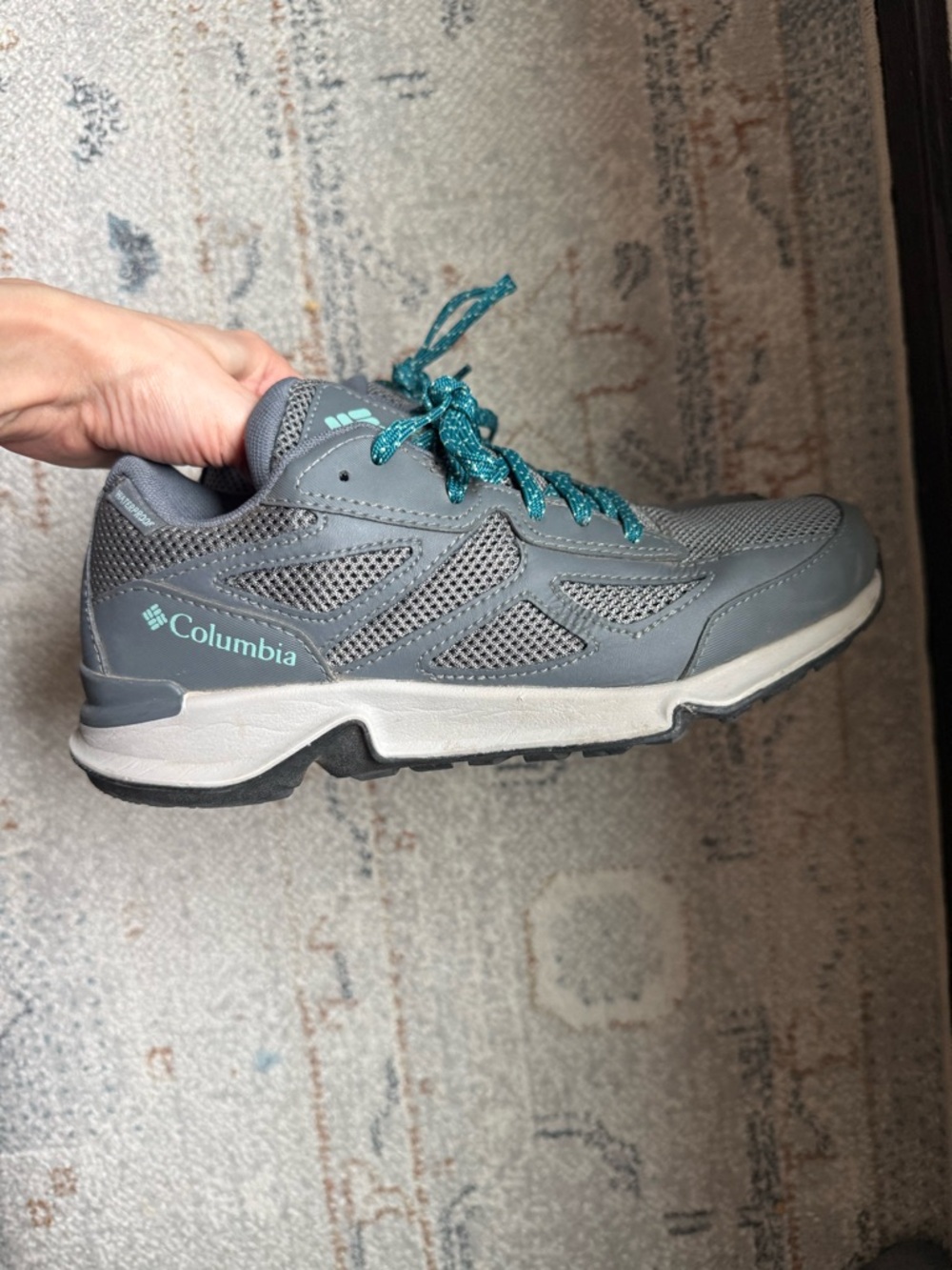 Columbia Women's Gray Hiking Sneaker with Teal Accents